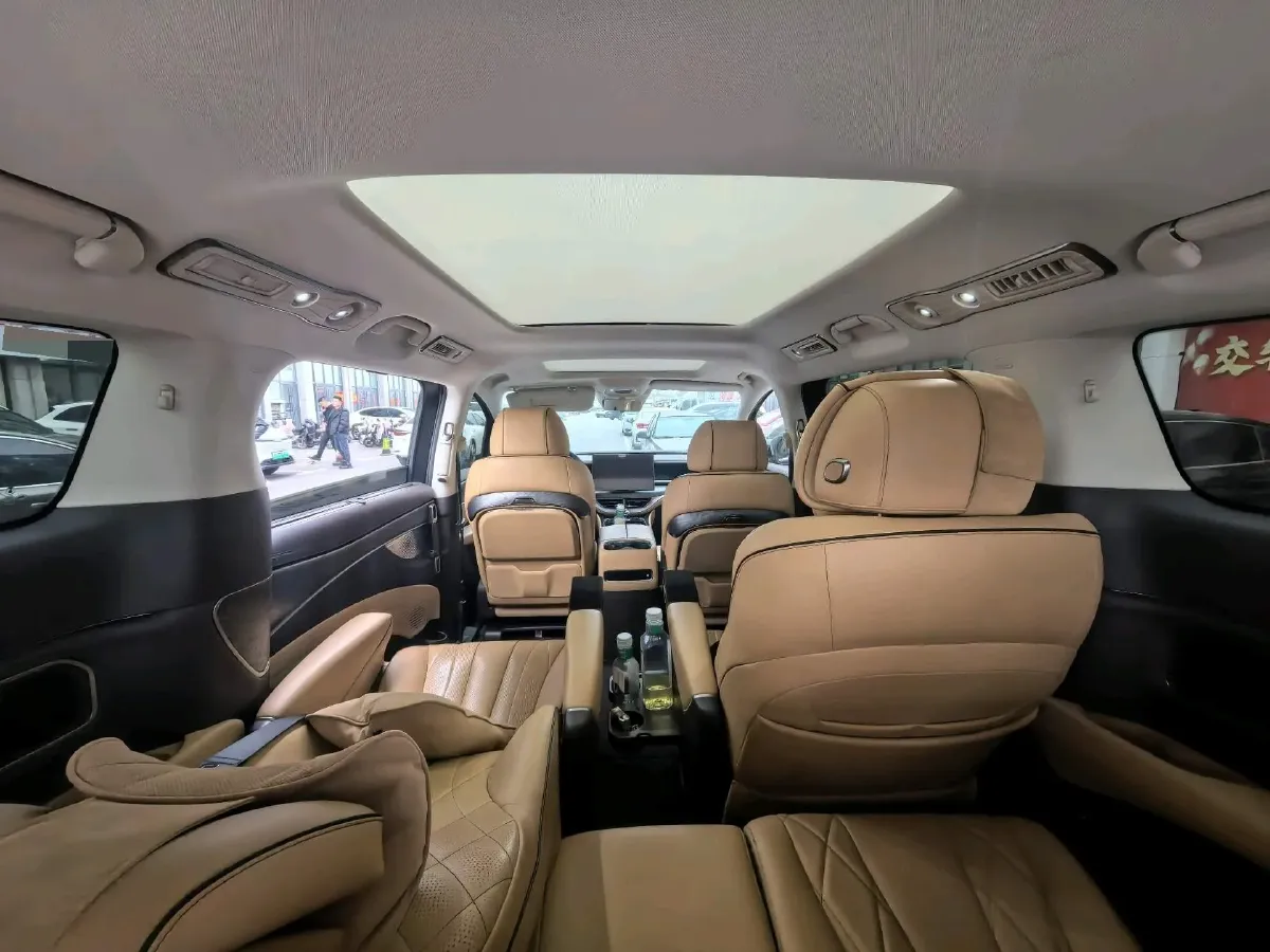 2024 Denza D9 1.5T 139HP L4 E-CVT PHEV 40KWH,autocango,china used car exporter,china ev exporter,chinese used car exporter,chinese used ev exporter