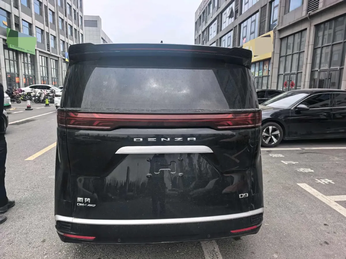 2024 Denza D9 1.5T 139HP L4 E-CVT PHEV 40KWH,autocango,china used car exporter,china ev exporter,chinese used car exporter,chinese used ev exporter