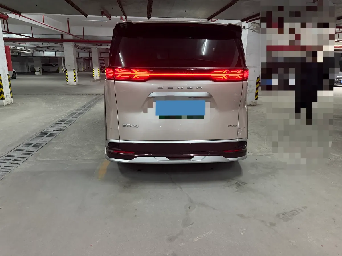 2022 Mercedes-Benz GLC Class 2.0T 197HP L4 9AT,autocango,china used car exporter,china ev exporter,chinese used car exporter,chinese used ev exporter