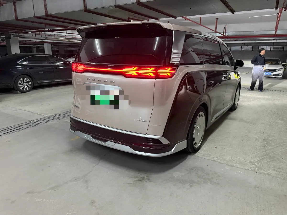 2022 Mercedes-Benz GLC Class 2.0T 197HP L4 9AT,autocango,china used car exporter,china ev exporter,chinese used car exporter,chinese used ev exporter