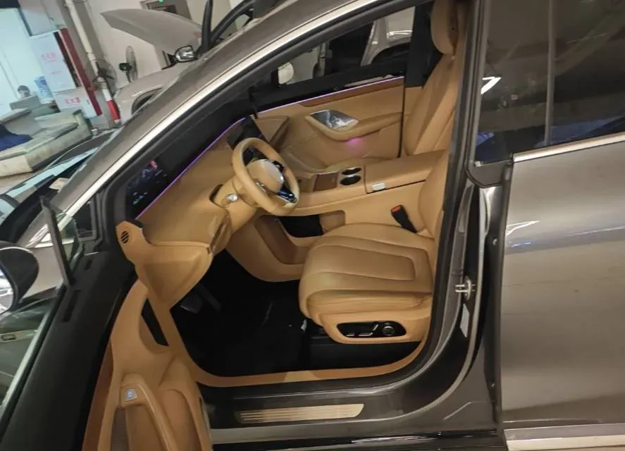 2025 Luxeed R7 REEV 156HP REEV,autocango,china used car exporter,china ev exporter,chinese used car exporter,chinese used ev exporter