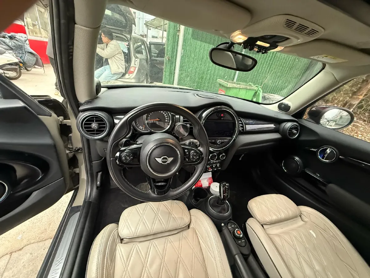 2018 Infiniti QX50 2.0T 245HP L4 CVT,autocango,china used car exporter,china ev exporter,chinese used car exporter,chinese used ev exporter