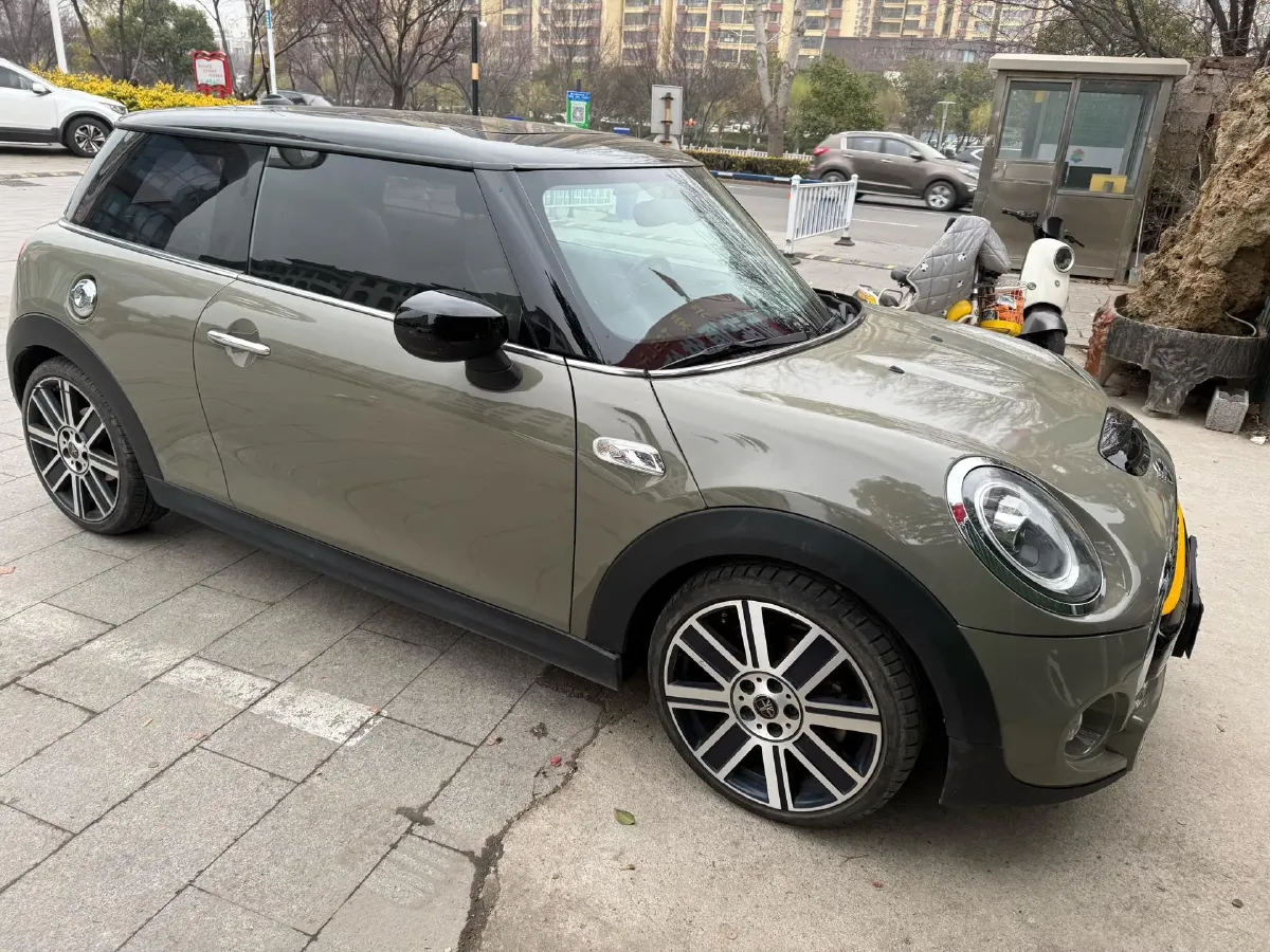 2018 Infiniti QX50 2.0T 245HP L4 CVT,autocango,china used car exporter,china ev exporter,chinese used car exporter,chinese used ev exporter