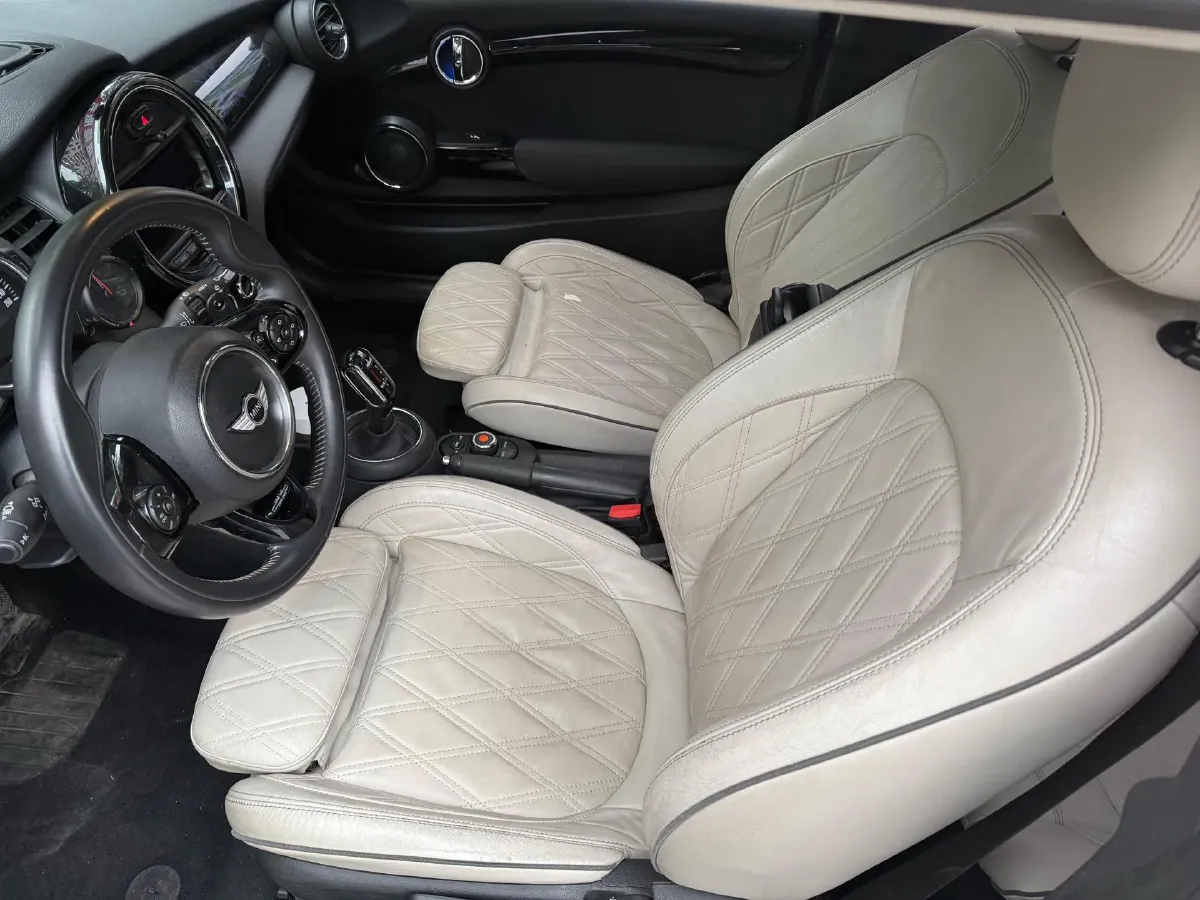 2018 Infiniti QX50 2.0T 245HP L4 CVT,autocango,china used car exporter,china ev exporter,chinese used car exporter,chinese used ev exporter