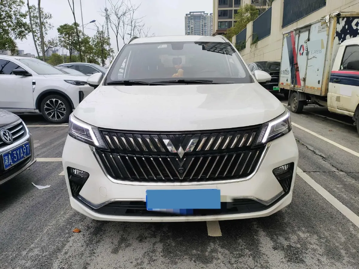 2022 WuLing KaiJie 1.5T 147HP L4 CVT,autocango,china used car exporter,china ev exporter,chinese used car exporter,chinese used ev exporter