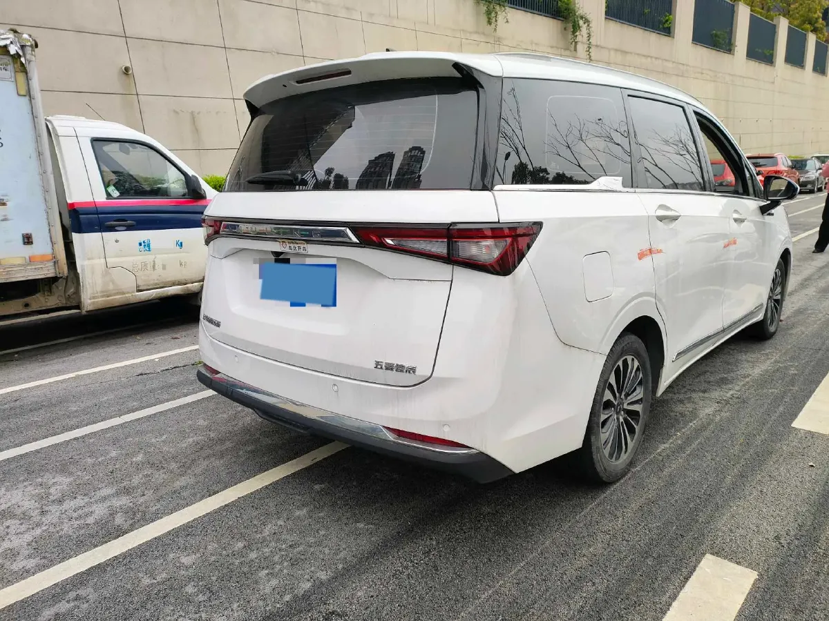 2022 WuLing KaiJie 1.5T 147HP L4 CVT,autocango,china used car exporter,china ev exporter,chinese used car exporter,chinese used ev exporter