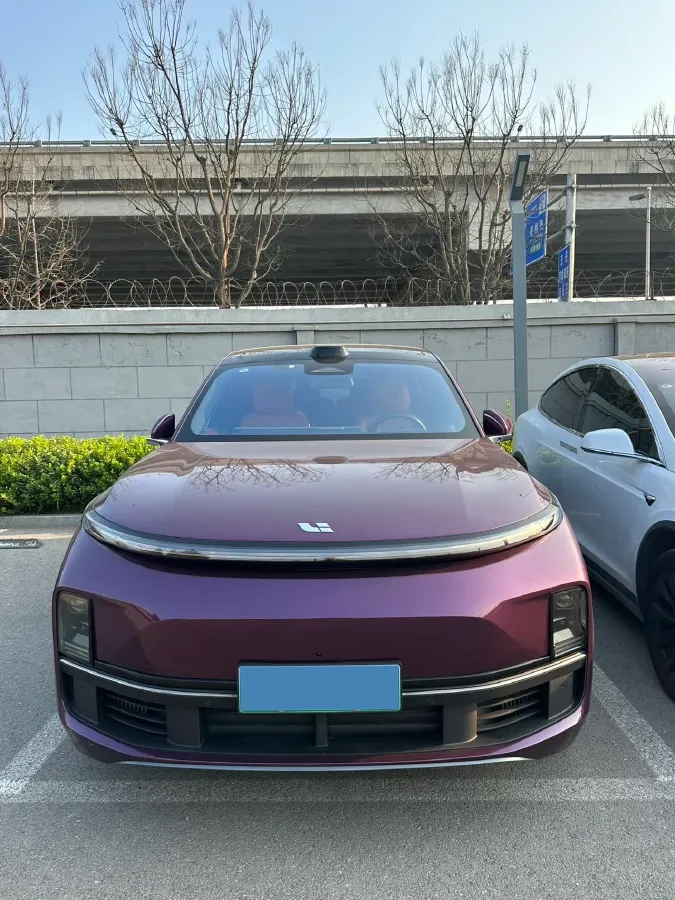 2024 Li L9 Range Extended 154HP REEV 52.3KWH,autocango,china used car exporter,china ev exporter,chinese used car exporter,chinese used ev exporter