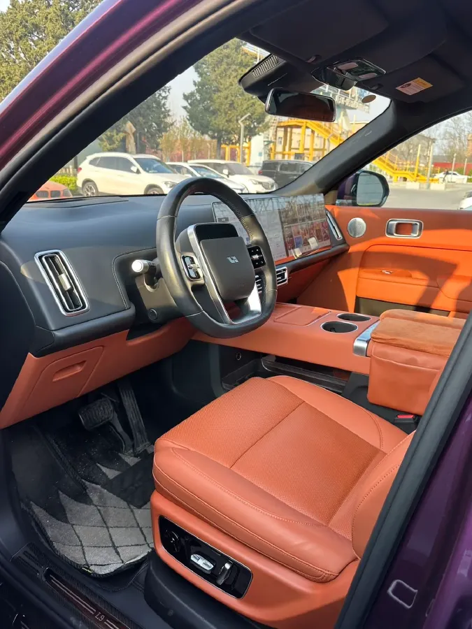 2024 Li L9 Range Extended 154HP REEV 52.3KWH,autocango,china used car exporter,china ev exporter,chinese used car exporter,chinese used ev exporter