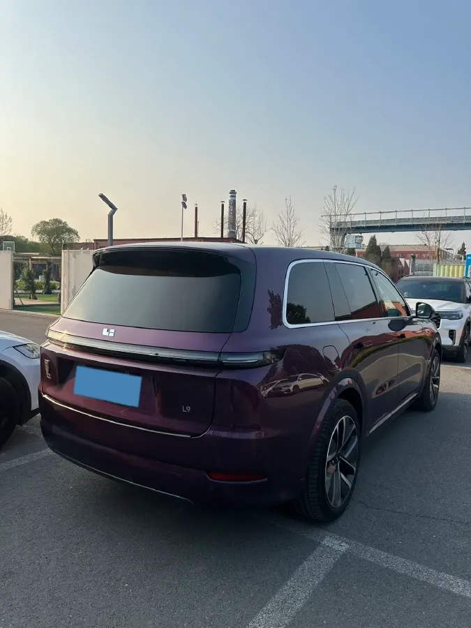2024 Li L9 Range Extended 154HP REEV 52.3KWH,autocango,china used car exporter,china ev exporter,chinese used car exporter,chinese used ev exporter