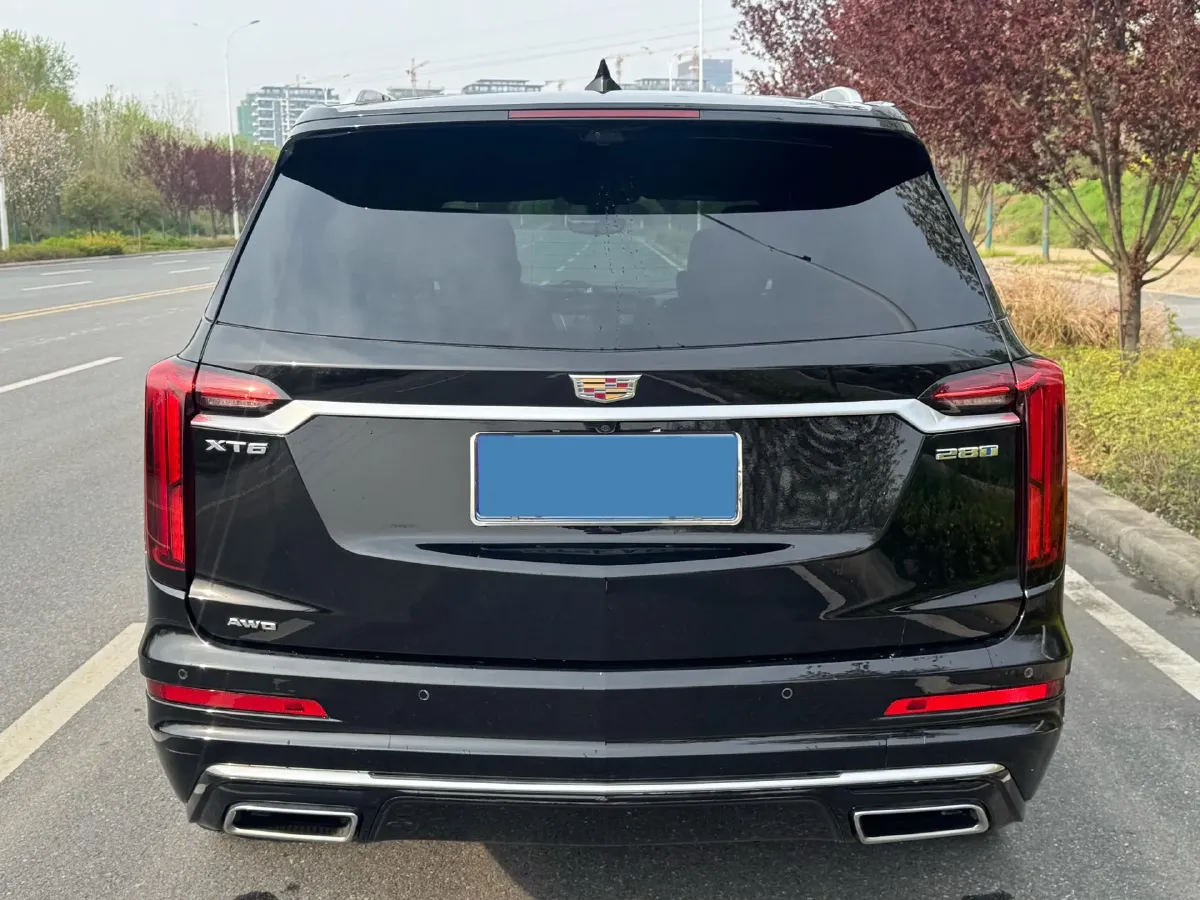 2022 Cadillac XT6 2.0T 237HP L4 9AT,autocango,china used car exporter,china ev exporter,chinese used car exporter,chinese used ev exporter