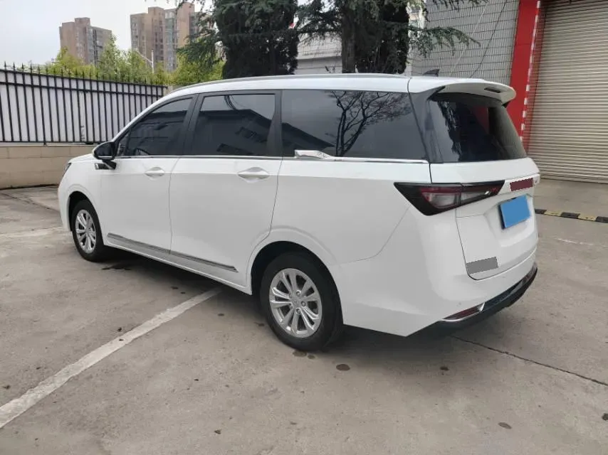 2022 WuLing JiaChen 1.5T 147HP L4 6MT,autocango,china used car exporter,china ev exporter,chinese used car exporter,chinese used ev exporter