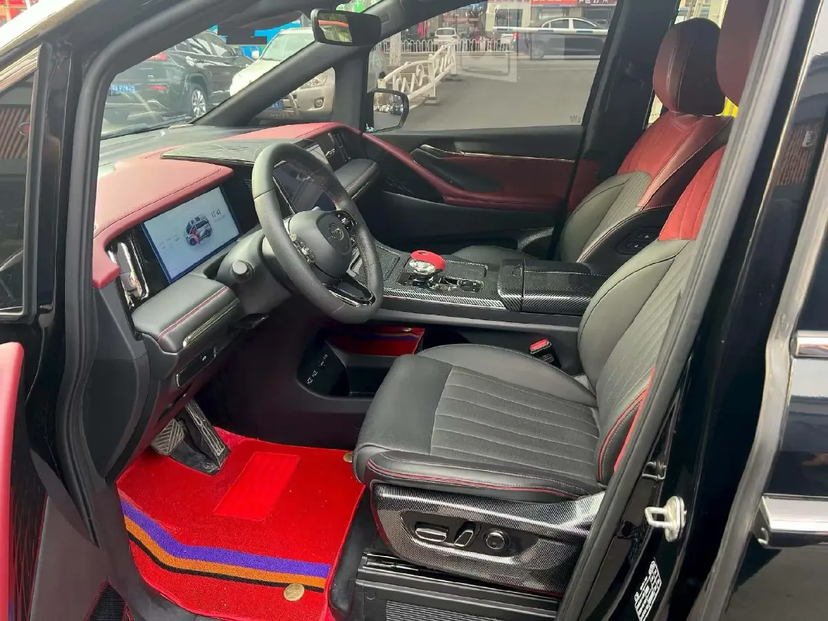 2023 GAC Trumpchi M8 2.0T 252HP L4 8AT,autocango,china used car exporter,china ev exporter,chinese used car exporter,chinese used ev exporter