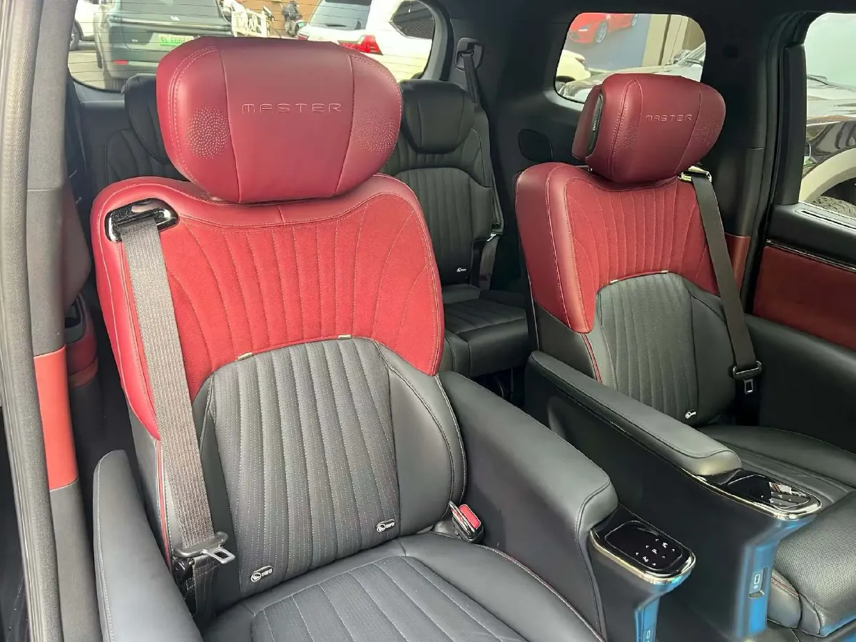 2023 GAC Trumpchi M8 2.0T 252HP L4 8AT,autocango,china used car exporter,china ev exporter,chinese used car exporter,chinese used ev exporter