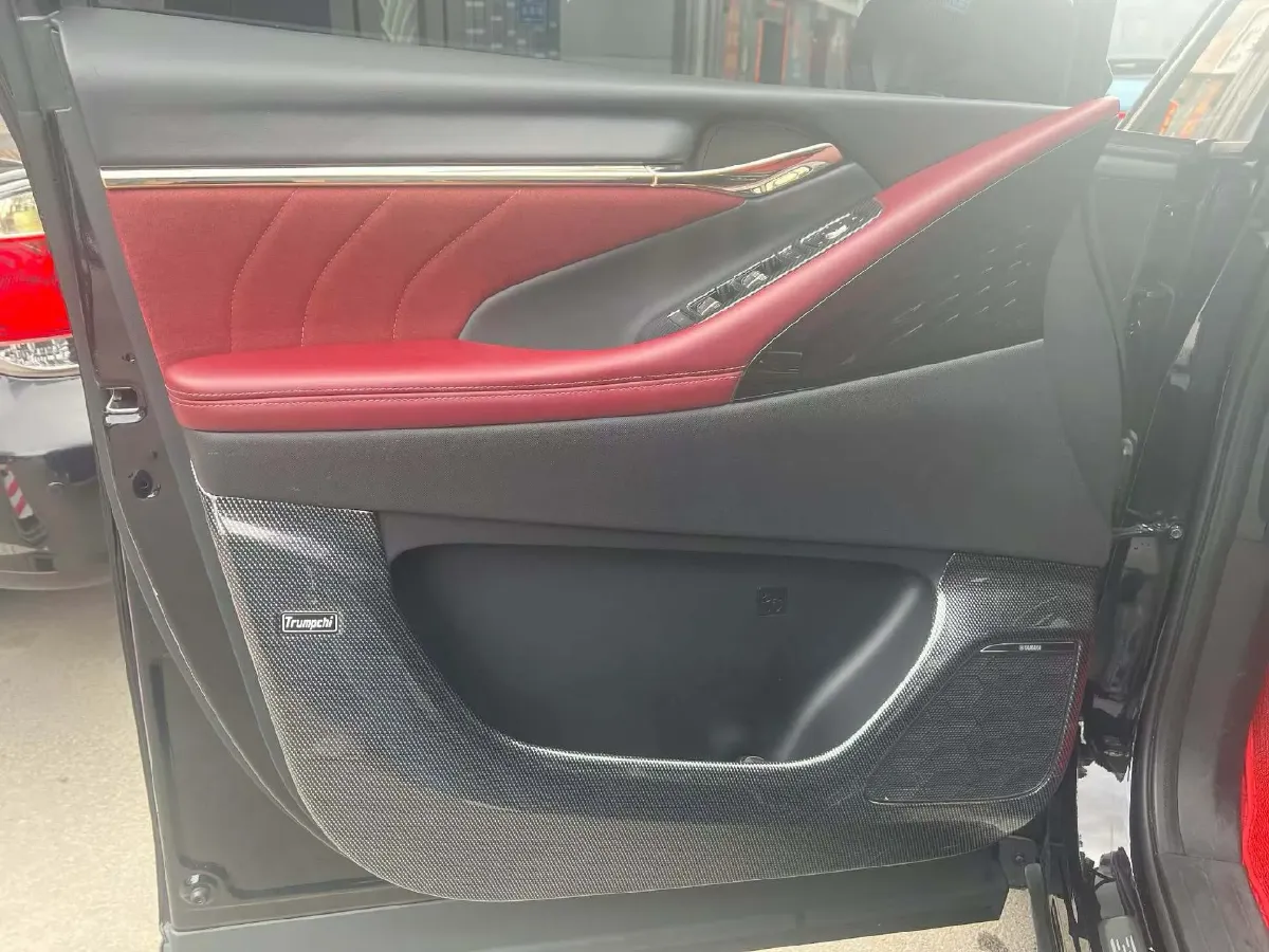 2023 GAC Trumpchi M8 2.0T 252HP L4 8AT,autocango,china used car exporter,china ev exporter,chinese used car exporter,chinese used ev exporter