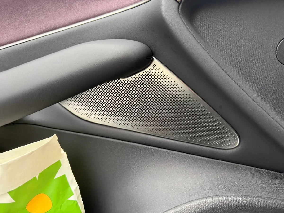 2024 MI SU7 BEV 73.6KWH,autocango,china used car exporter,china ev exporter,chinese used car exporter,chinese used ev exporter