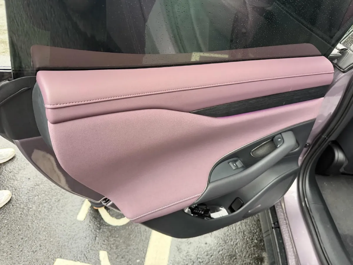 2024 MI SU7 BEV 73.6KWH,autocango,china used car exporter,china ev exporter,chinese used car exporter,chinese used ev exporter