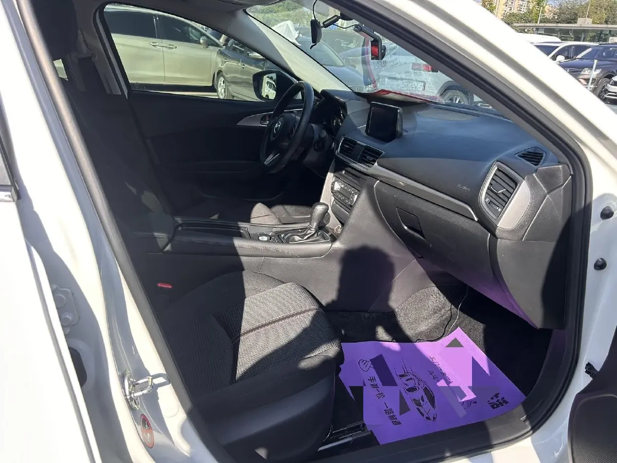 2017 Mazda 3 Axela 1.5L 117HP L4 6AT,autocango,china used car exporter,china ev exporter,chinese used car exporter,chinese used ev exporter