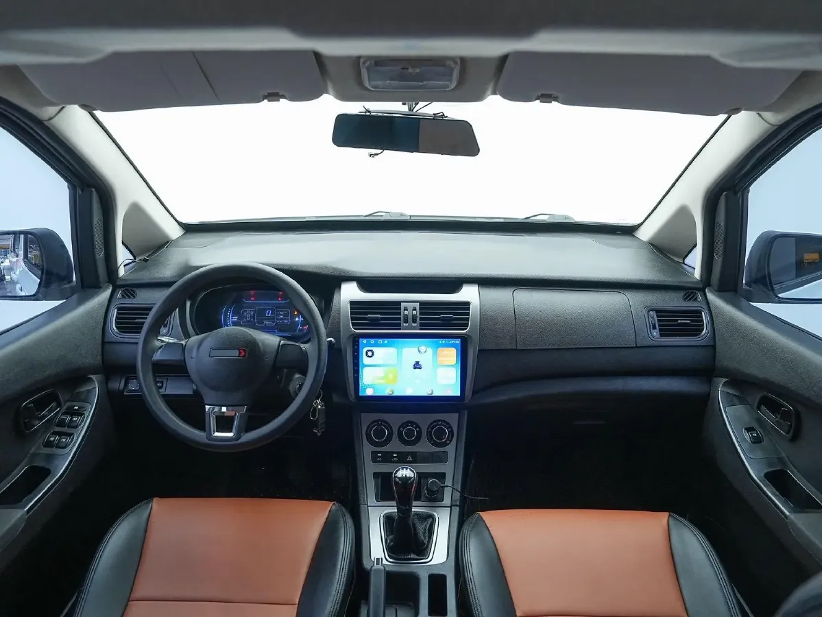 2020 Yema SiPaiKa 1.5L 109HP L4 5MT,autocango,china used car exporter,china ev exporter,chinese used car exporter,chinese used ev exporter