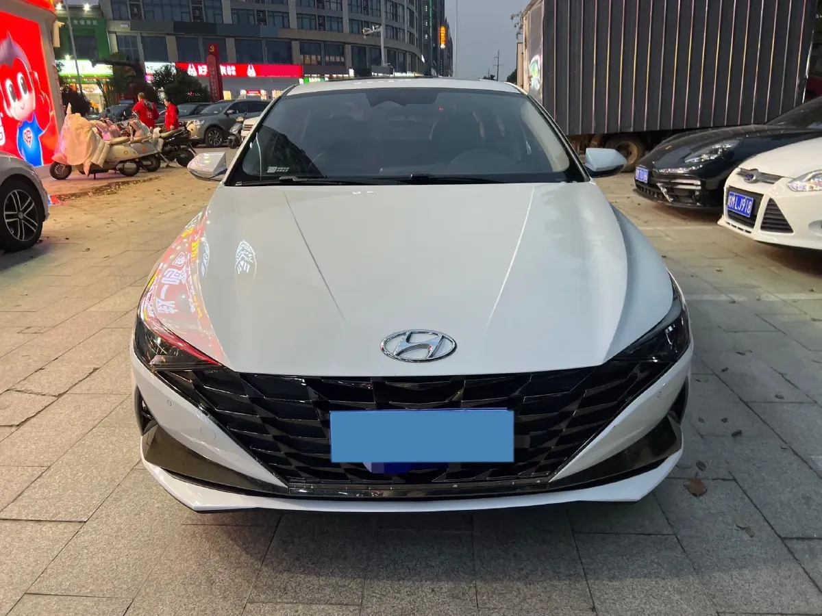 2022 Hyundai Elantra 1.5L 115HP L4 CVT,autocango,china used car exporter,china ev exporter,chinese used car exporter,chinese used ev exporter