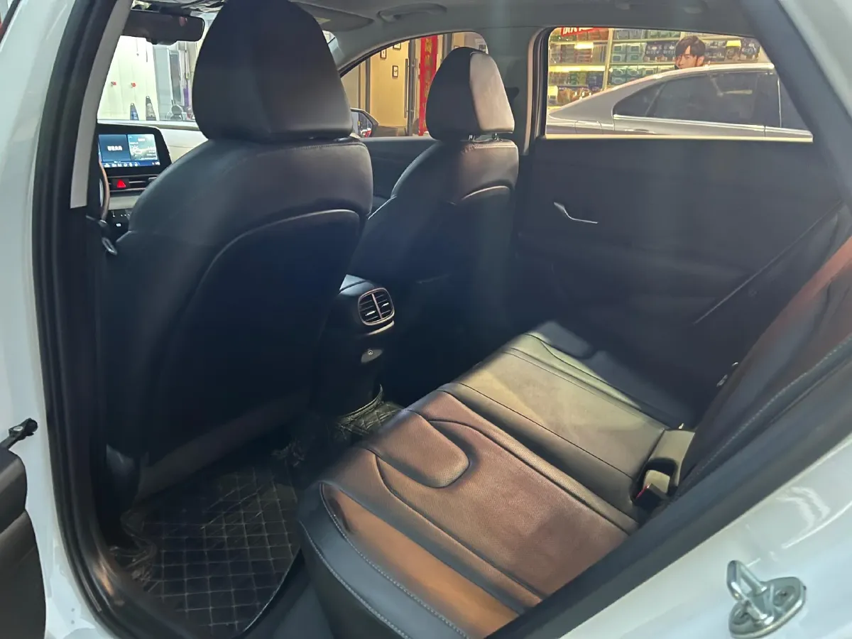 2022 Hyundai Elantra 1.5L 115HP L4 CVT,autocango,china used car exporter,china ev exporter,chinese used car exporter,chinese used ev exporter