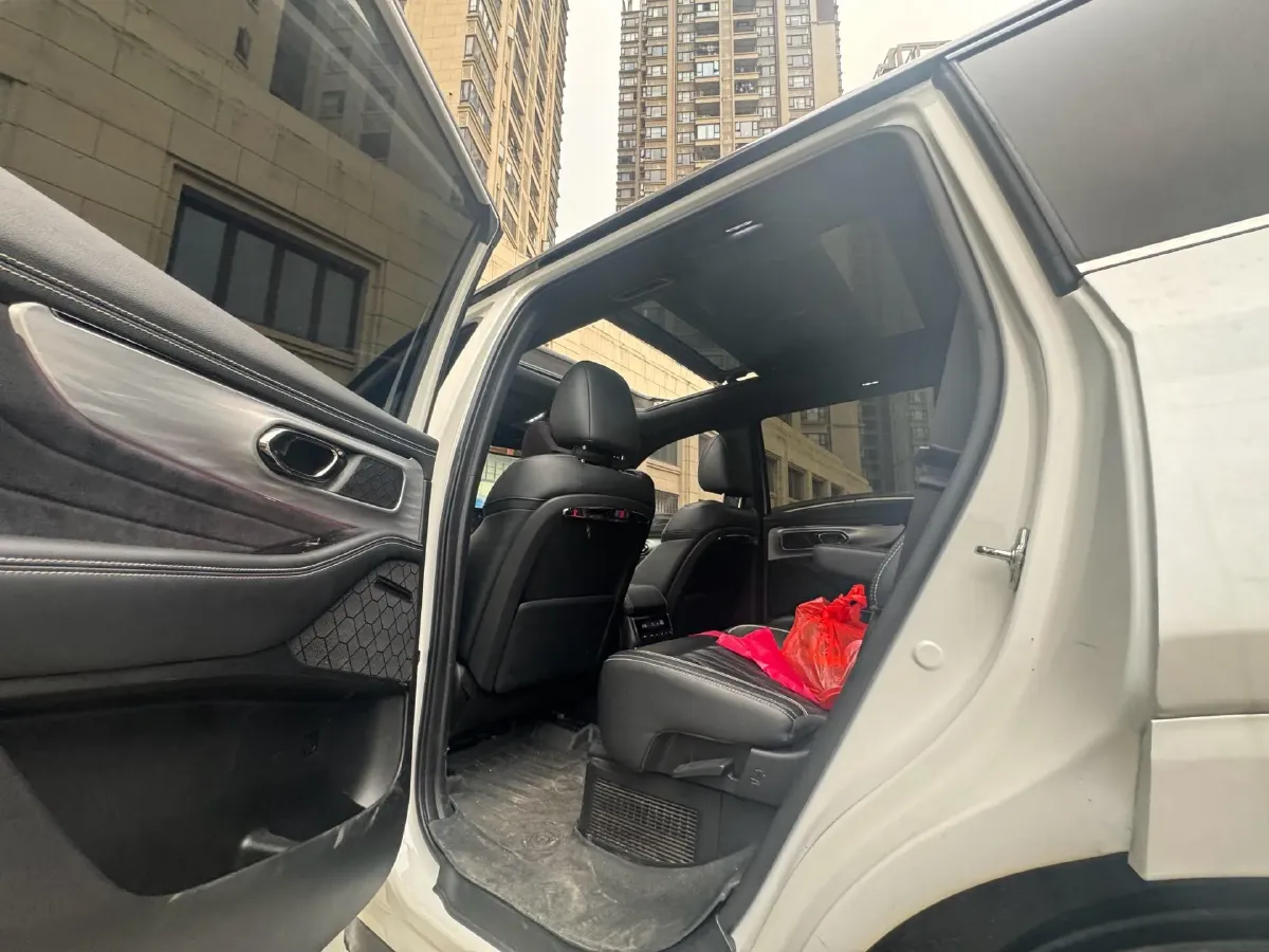 2022 GAC Trumpchi GS8 2.0T 190HP L4 E-CVT Hybrid,autocango,china used car exporter,china ev exporter,chinese used car exporter,chinese used ev exporter