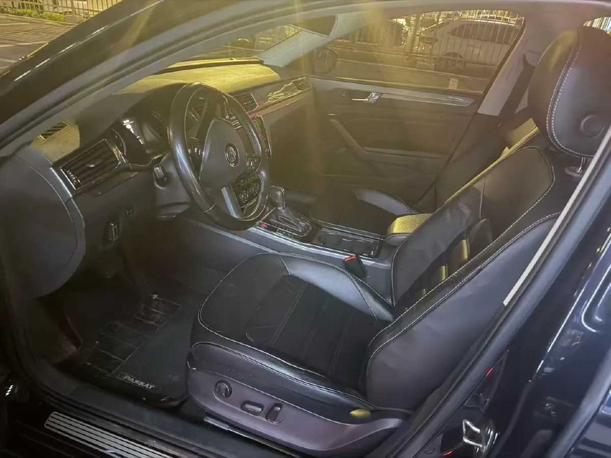 2017 Volkswagen Passat 1.4T 150HP L4 7DCT,autocango,china used car exporter,china ev exporter,chinese used car exporter,chinese used ev exporter