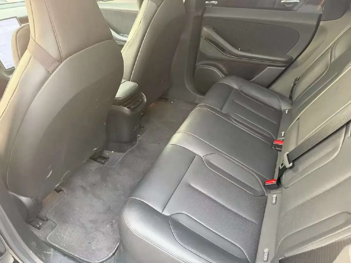 2022 JunTian HeiWuShi Youth 2.0T 203HP L4 6AT,autocango,china used car exporter,china ev exporter,chinese used car exporter,chinese used ev exporter