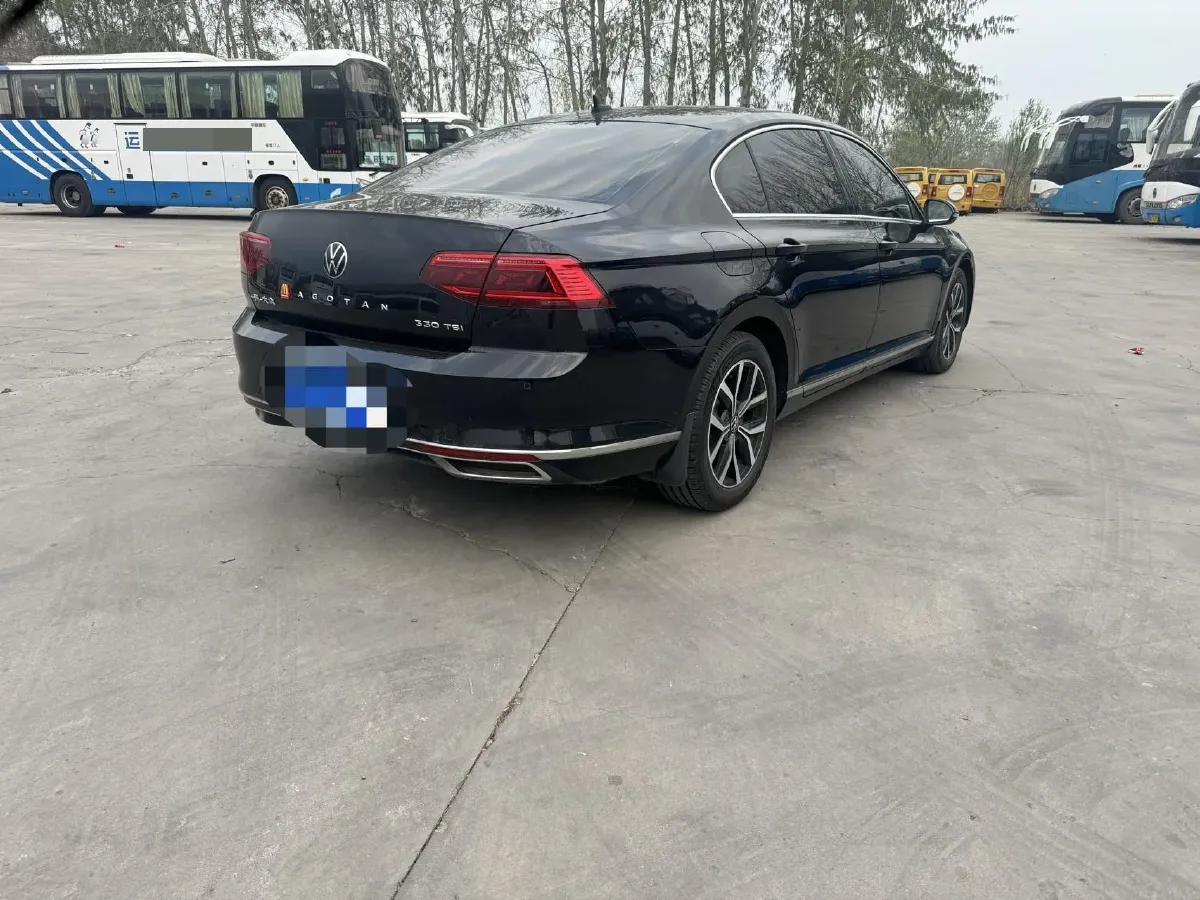 2020 Volkswagen Magotan 2.0T 186HP L4 7DCT,autocango,china used car exporter,china ev exporter,chinese used car exporter,chinese used ev exporter