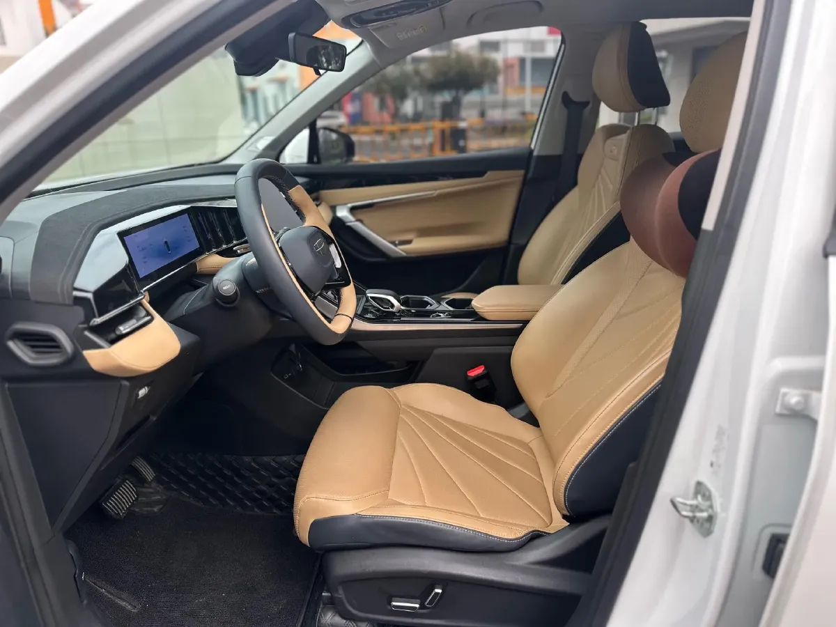 2023 Geely StarRay 1.5T 181HP L4 7DCT,autocango,china used car exporter,china ev exporter,chinese used car exporter,chinese used ev exporter