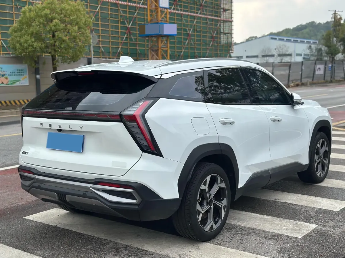 2023 Geely StarRay 1.5T 181HP L4 7DCT,autocango,china used car exporter,china ev exporter,chinese used car exporter,chinese used ev exporter