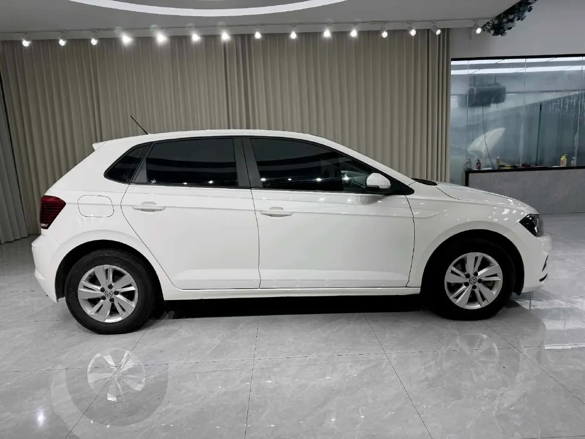 2019 Volkswagen Polo 1.5L 113HP L4 6AT,autocango,china used car exporter,china ev exporter,chinese used car exporter,chinese used ev exporter