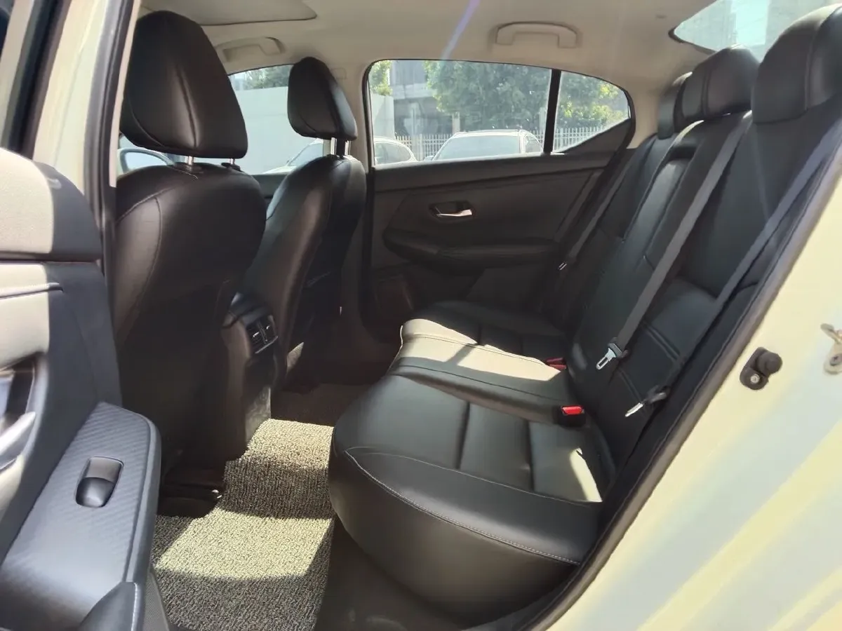 2020 Nissan Sylphy 1.6L 139HP L4 CVT,autocango,china used car exporter,china ev exporter,chinese used car exporter,chinese used ev exporter