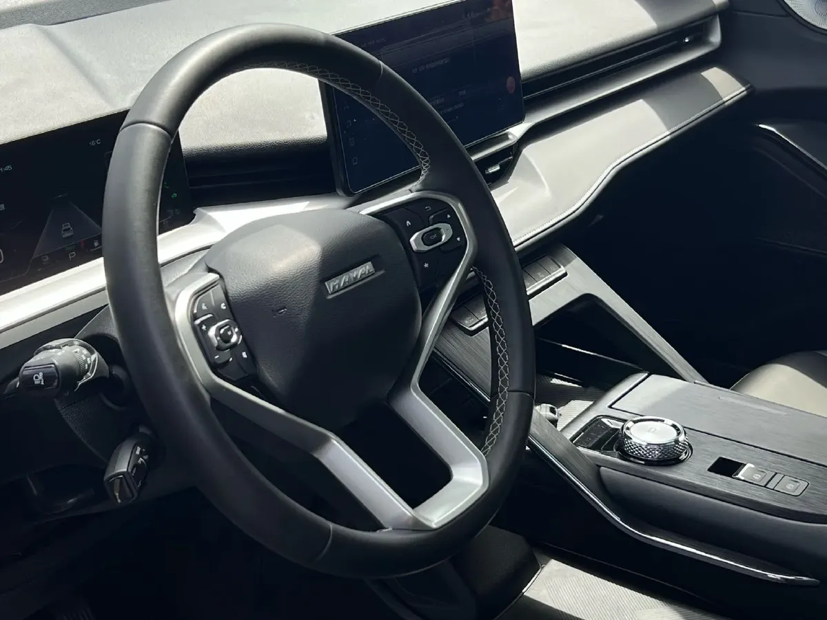 2023 Haval H6 1.5T 154HP L4 2DHT PHEV 19.94KWH,autocango,china used car exporter,china ev exporter,chinese used car exporter,chinese used ev exporter