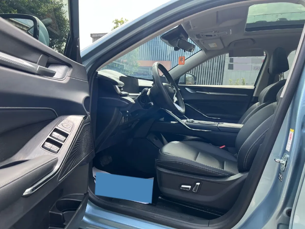 2023 Haval H6 1.5T 154HP L4 2DHT PHEV 19.94KWH,autocango,china used car exporter,china ev exporter,chinese used car exporter,chinese used ev exporter