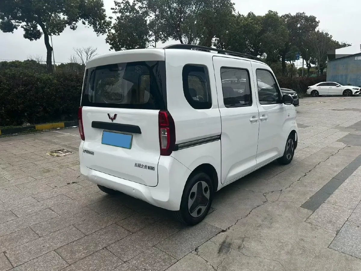 2025 WuLing ZhiGuang BEV 17.7KWH,autocango,china used car exporter,china ev exporter,chinese used car exporter,chinese used ev exporter