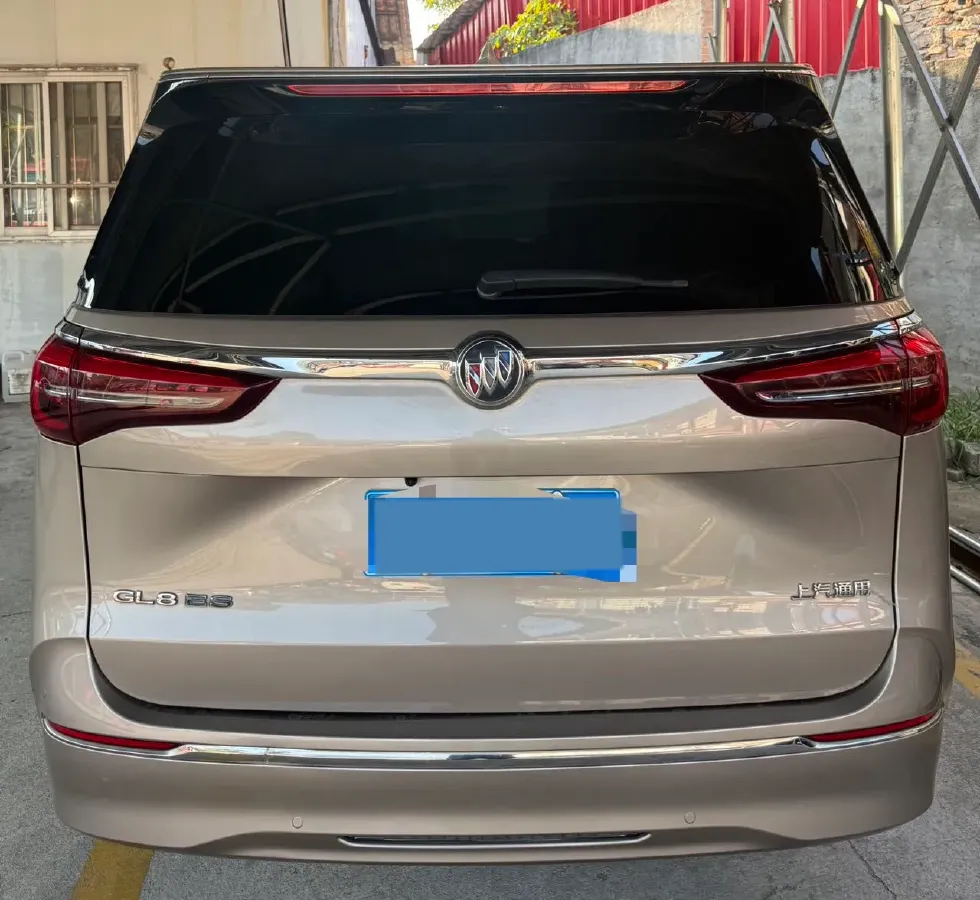 2023 Buick GL8 2.0T 237HP L4 9AT,autocango,china used car exporter,china ev exporter,chinese used car exporter,chinese used ev exporter
