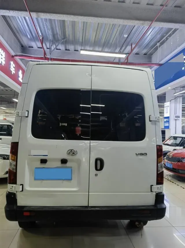 2021 MAXUS XinTu V80 2.0T 139HP L4 6MT,autocango,china used car exporter,china ev exporter,chinese used car exporter,chinese used ev exporter