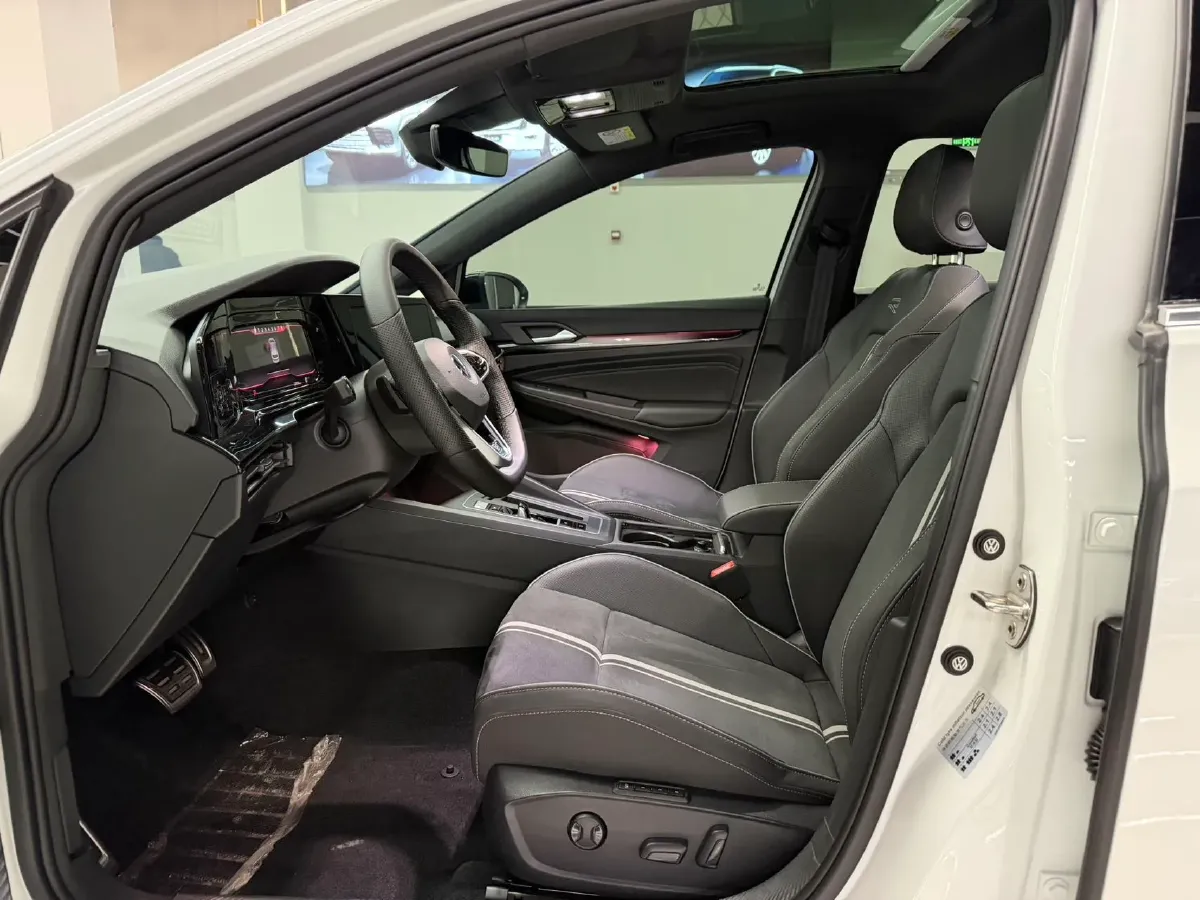 2021 Volkswagen Golf 1.4T 150HP L4 7DCT,autocango,china used car exporter,china ev exporter,chinese used car exporter,chinese used ev exporter