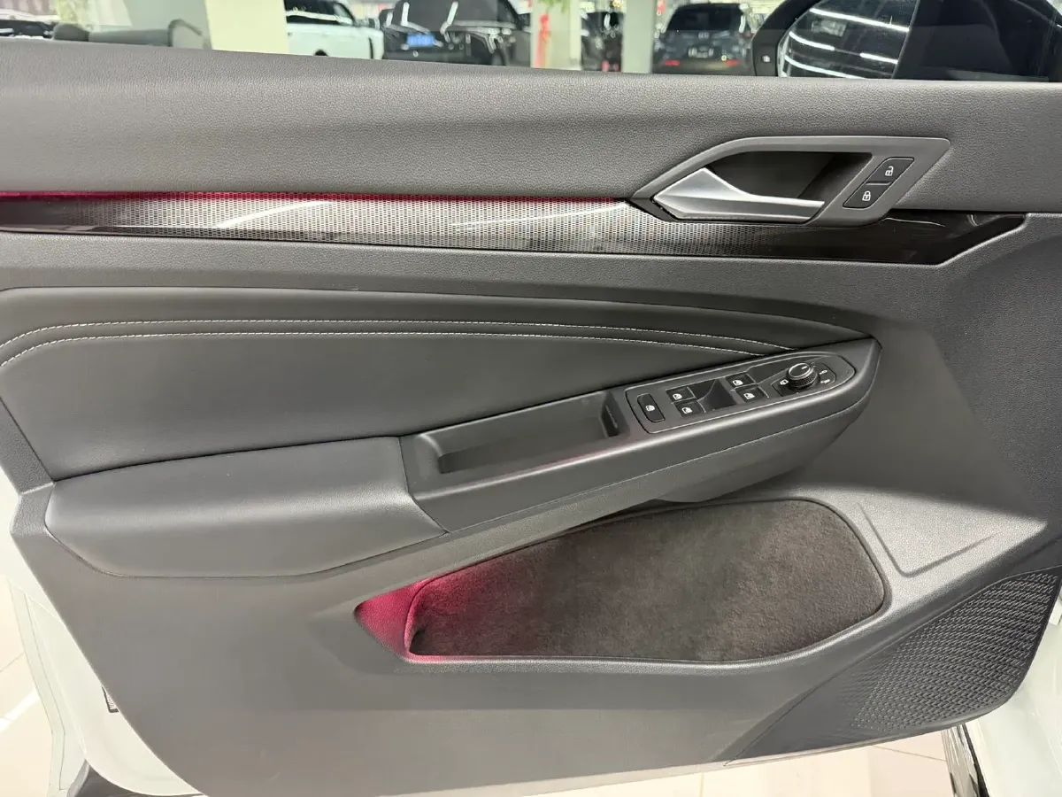 2021 Volkswagen Golf 1.4T 150HP L4 7DCT,autocango,china used car exporter,china ev exporter,chinese used car exporter,chinese used ev exporter