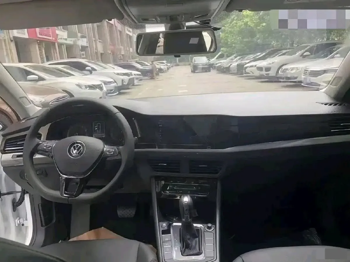 2021 Volkswagen Bora 1.5L 113HP L4 6AT,autocango,china used car exporter,china ev exporter,chinese used car exporter,chinese used ev exporter