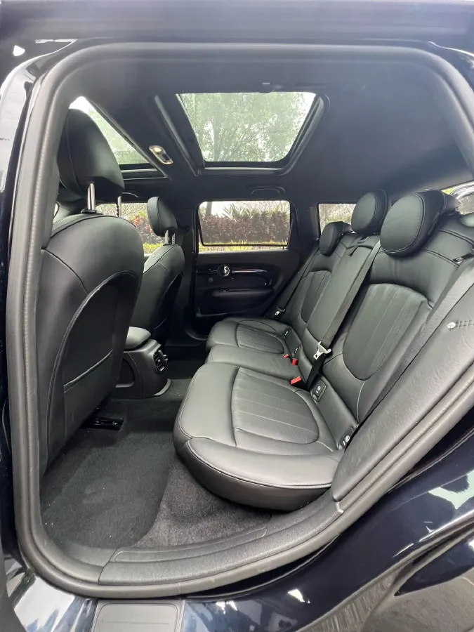 2023 MINI CLUBMAN 2.0T 178HP L4 7DCT,autocango,china used car exporter,china ev exporter,chinese used car exporter,chinese used ev exporter