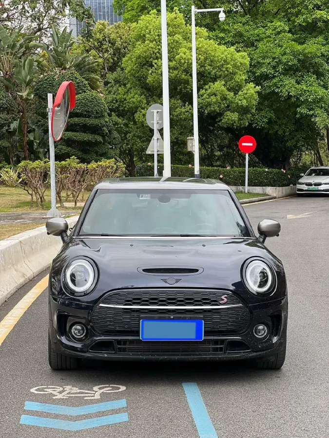 2023 MINI CLUBMAN 2.0T 178HP L4 7DCT,autocango,china used car exporter,china ev exporter,chinese used car exporter,chinese used ev exporter