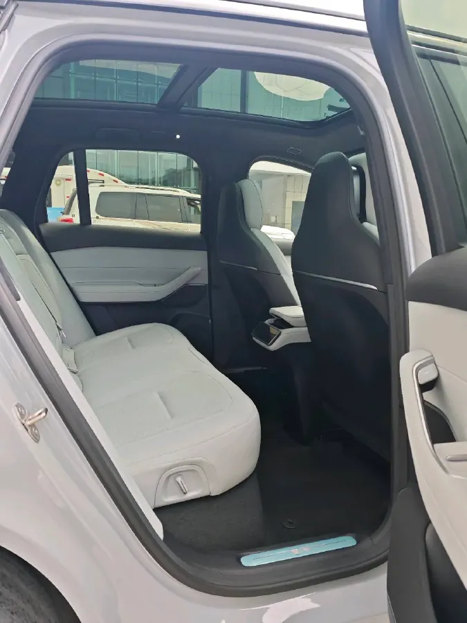 2023 NIO ES6 BEV 75KWH,autocango,china used car exporter,china ev exporter,chinese used car exporter,chinese used ev exporter