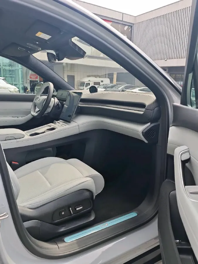 2023 NIO ES6 BEV 75KWH,autocango,china used car exporter,china ev exporter,chinese used car exporter,chinese used ev exporter