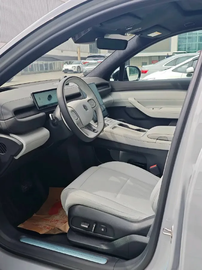 2023 NIO ES6 BEV 75KWH,autocango,china used car exporter,china ev exporter,chinese used car exporter,chinese used ev exporter