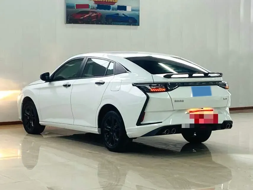 2023 DongFeng Aeolus YiXuan 1.5L 125HP L4 6DCT,autocango,china used car exporter,china ev exporter,chinese used car exporter,chinese used ev exporter