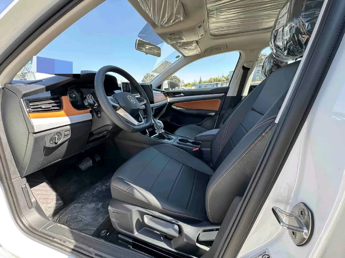 2026 Volkswagen Bora 1.2T 116HP L4 7DCT,autocango,china used car exporter,china ev exporter,chinese used car exporter,chinese used ev exporter
