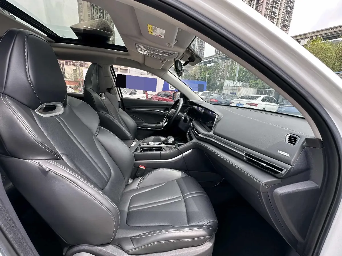 2020 ChangAn CS75 Plus 2.0T 233HP L4 8AT,autocango,china used car exporter,china ev exporter,chinese used car exporter,chinese used ev exporter