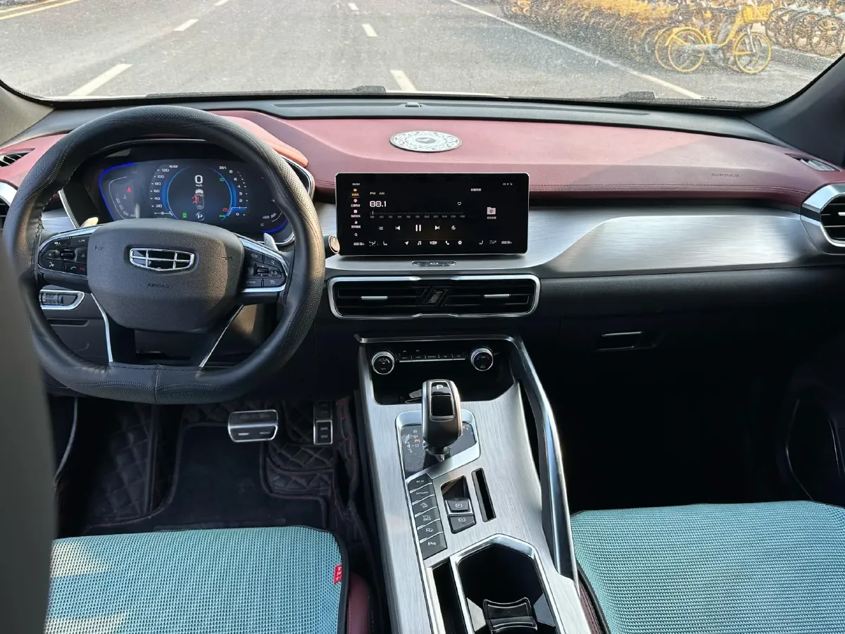 2019 Geely Coolray 1.5T 177HP L3 7DCT,autocango,china used car exporter,china ev exporter,chinese used car exporter,chinese used ev exporter