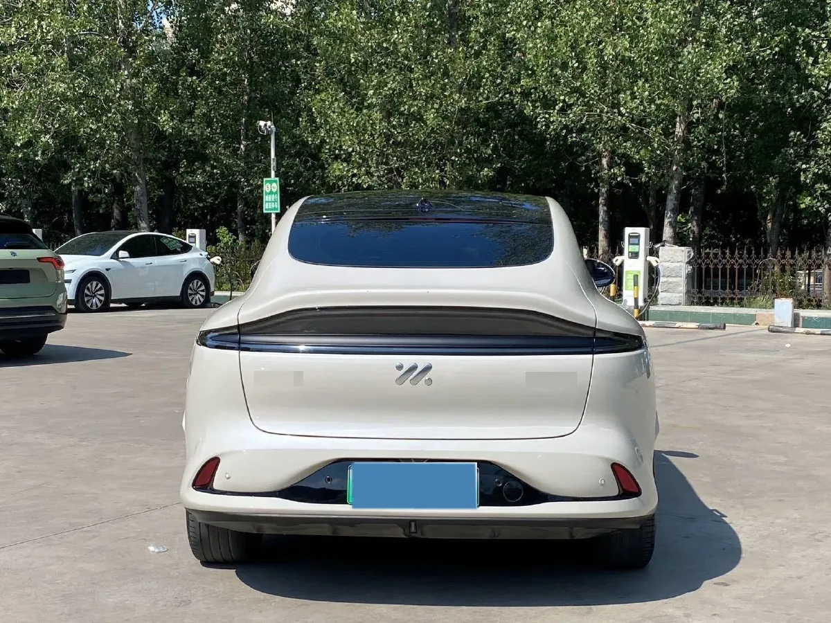 2023 IM LS6 BEV 71KWH,autocango,china used car exporter,china ev exporter,chinese used car exporter,chinese used ev exporter